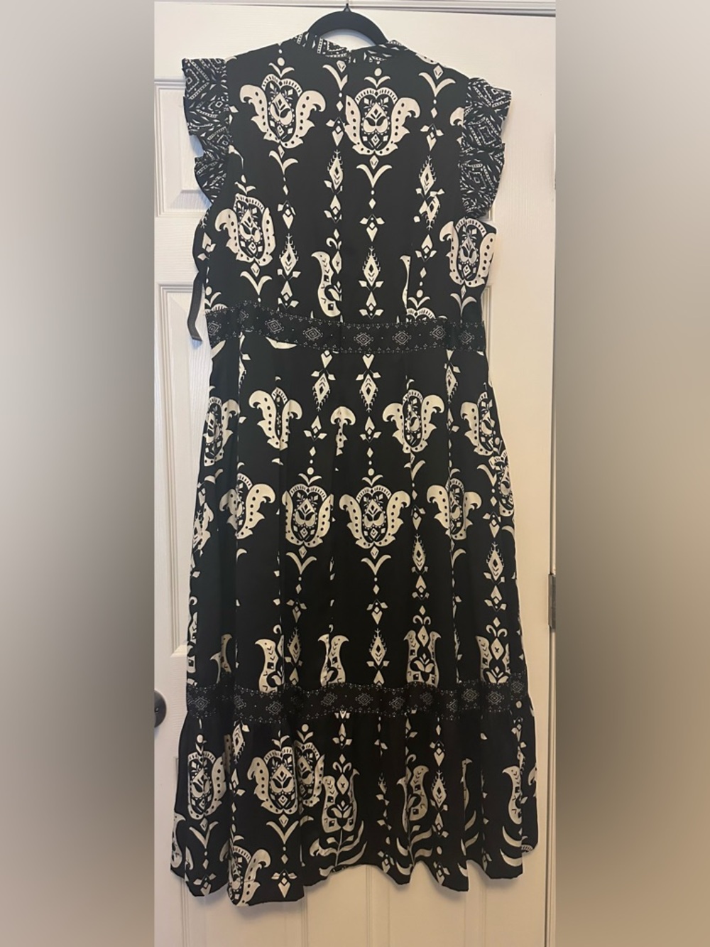 Lane Bryant Black & White Mock Neck Floral Paisley Midi Dress NWT - Size 18 - Picture 5 of 13
